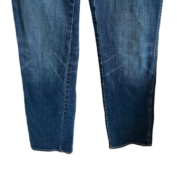 AMO Willa Slim Flare Jeans in Grateful - Picture 5 of 11